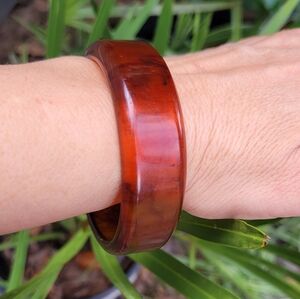 Vintage rootbeer bakelite bangle